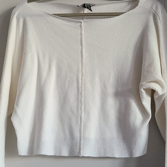 Forever 21 Wide Neck Raw Hem Top - Picture 2 of 4
